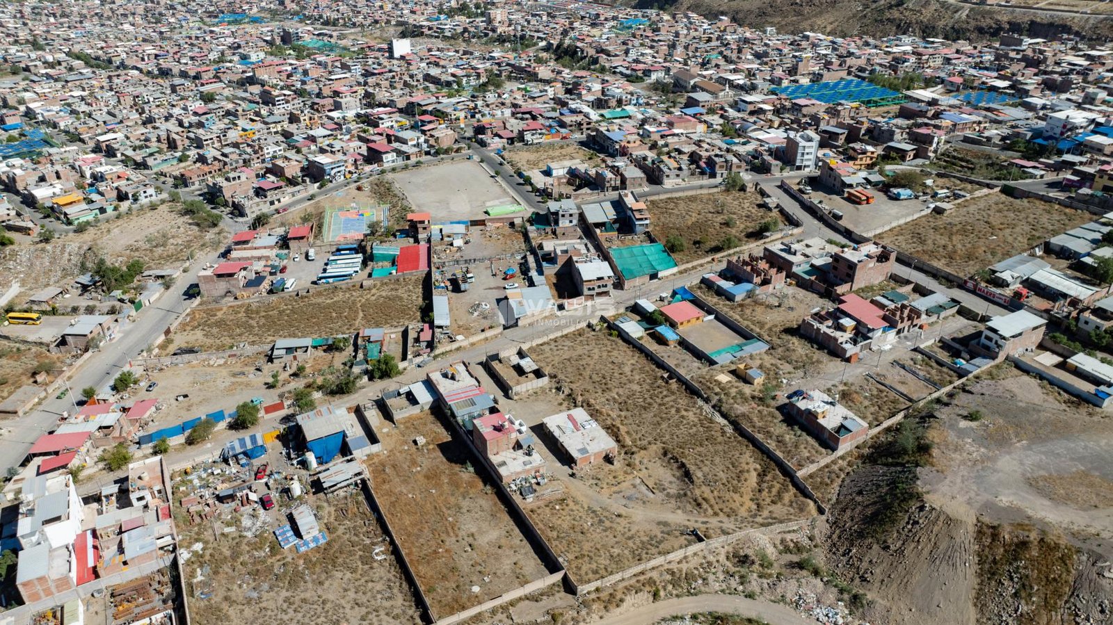 Amplio Terreno Urbano en Venta de 2,301 m² – El Gran Chaparral, Alto Selva Alegre, Arequipa