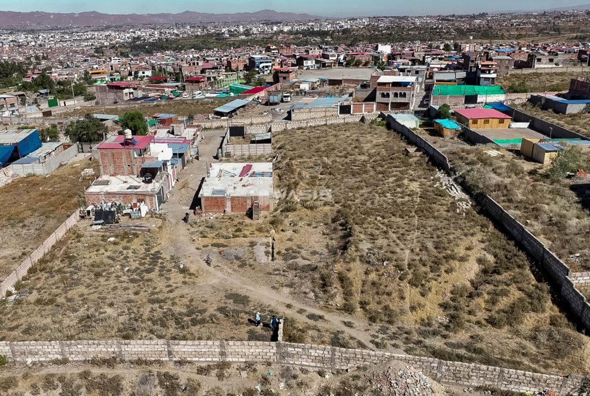 Amplio Terreno Urbano en Venta de 2,301 m² – El Gran Chaparral, Alto Selva Alegre, Arequipa